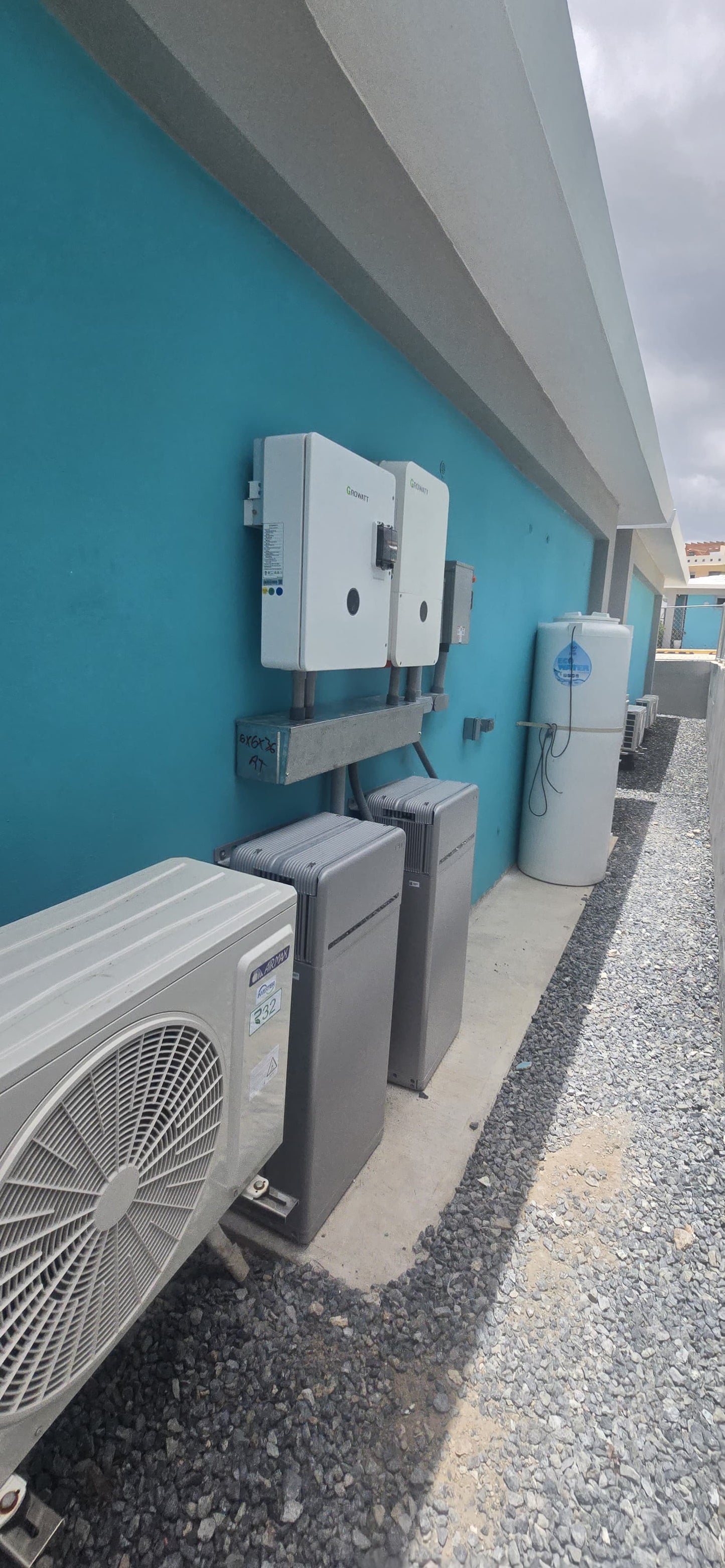 🔋Sistema de Respaldo de Alta Capacidad Growatt 11.4kW High‑Voltage + 2× LG 16H Prime (32 kWh)