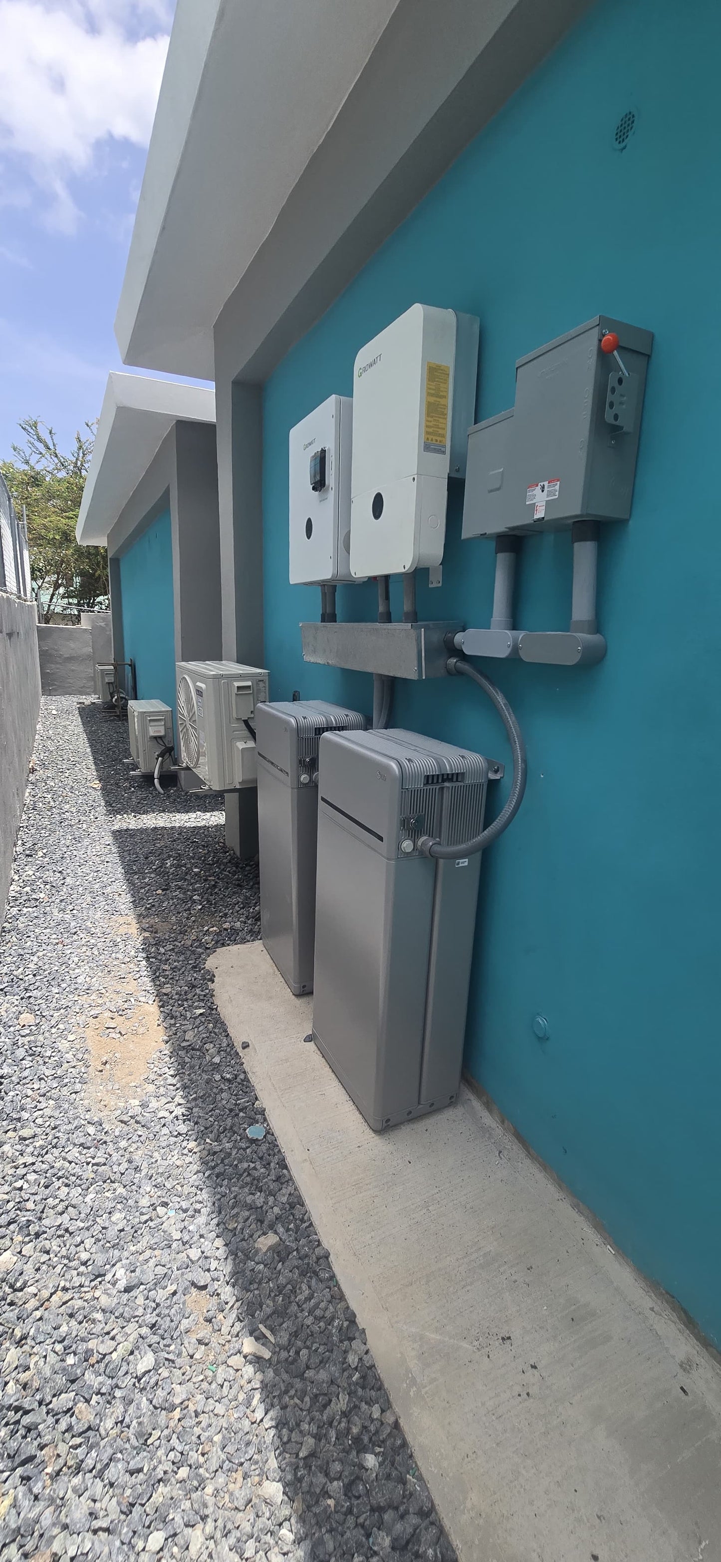 🔋Sistema de Respaldo de Alta Capacidad Growatt 11.4kW High‑Voltage + 2× LG 16H Prime (32 kWh)